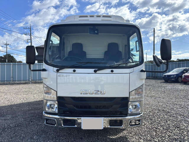 いすゞエルフ冷凍車（冷蔵車）小型（2t・3t）[写真06]