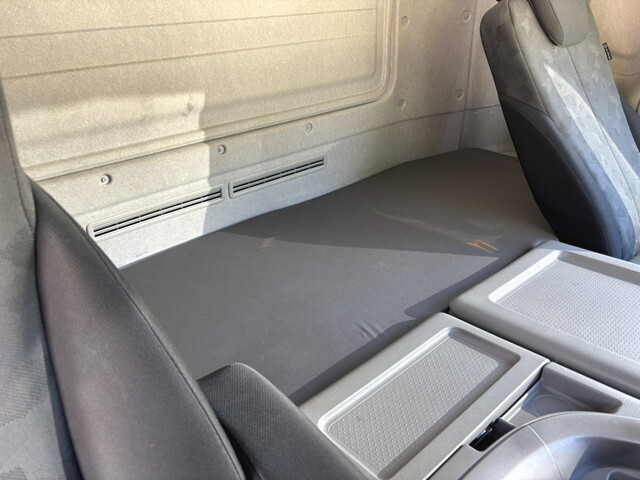 UDトラックスクオンアルミウイング大型（10t）[写真31]