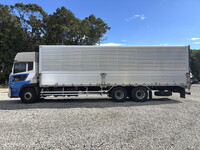 UDトラックスクオンアルミウイング大型（10t）[写真04]