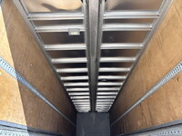 UDトラックスクオンアルミウイング大型（10t）[写真10]