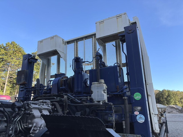 三菱ふそうファイターセルフローダー増トン（6t・8t）[写真36]