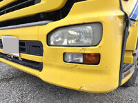 UDトラックスクオントレーラーヘッド（トラクターヘッド）大型（10t）[写真09]