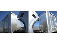 いすゞエルフアルミバン小型（2t・3t）[写真16]