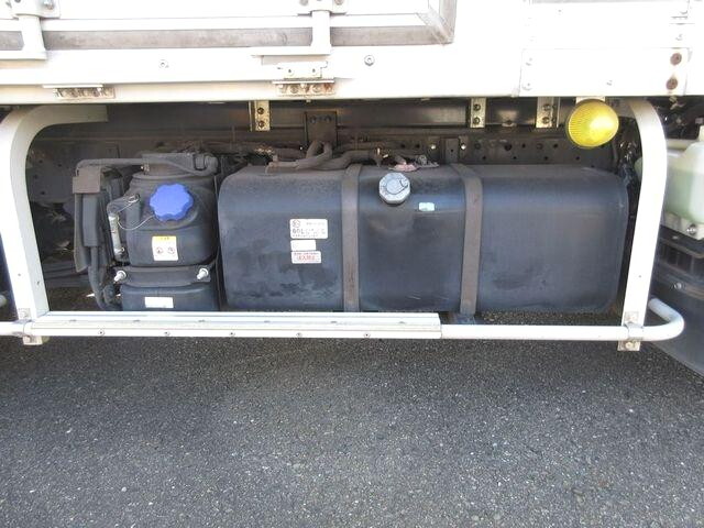 いすゞエルフアルミバン小型（2t・3t）[写真16]