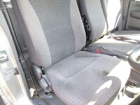 いすゞエルフアルミバン小型（2t・3t）[写真22]