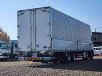 いすゞギガアルミウイング大型（10t）[写真05]