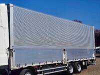 いすゞギガアルミウイング大型（10t）[写真07]