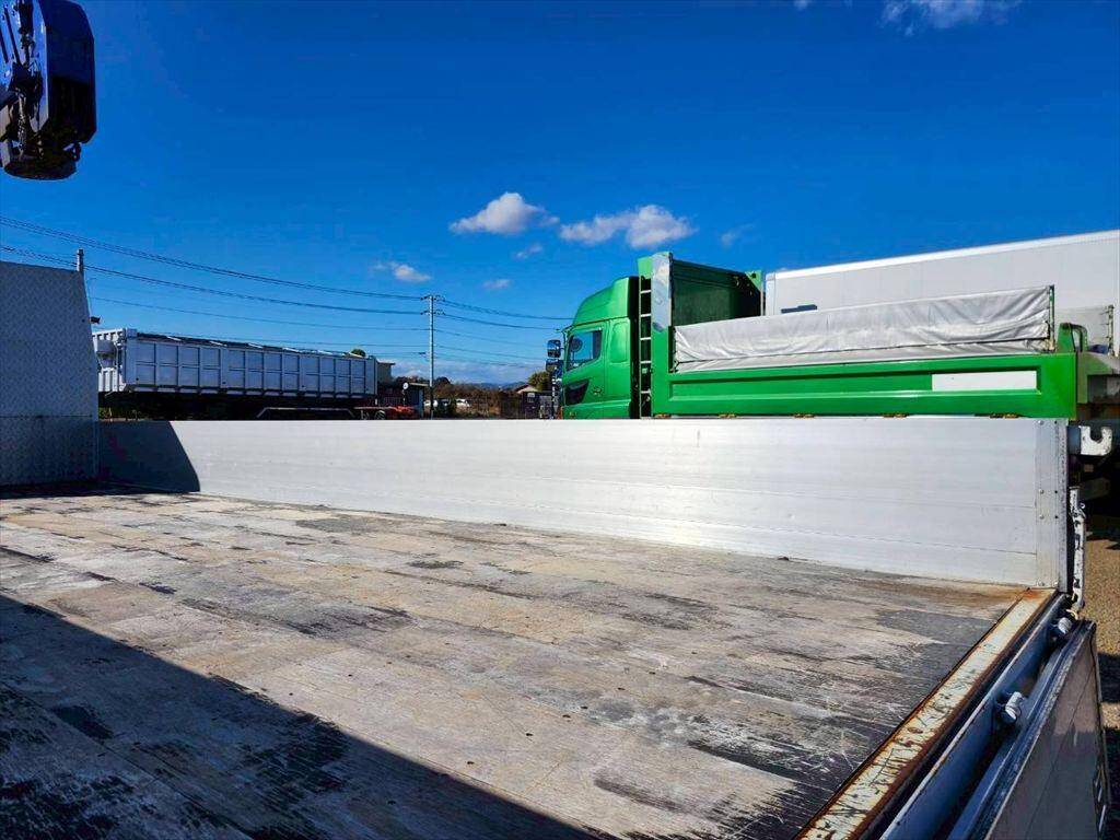 三菱ふそうファイタークレーン4段中型（4t）[写真10]