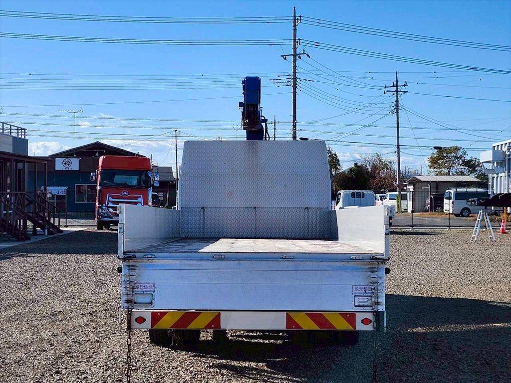 三菱ふそうファイタークレーン4段中型（4t）[写真11]