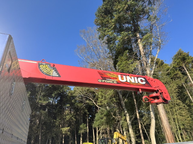 UDトラックスコンドルクレーン4段増トン（6t・8t）[写真11]