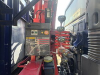 UDトラックスコンドルクレーン4段増トン（6t・8t）[写真20]