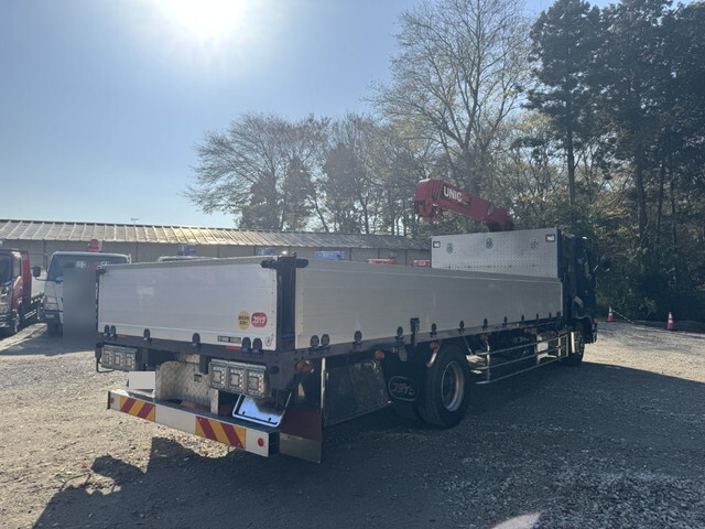 UDトラックスコンドルクレーン4段増トン（6t・8t）[写真02]