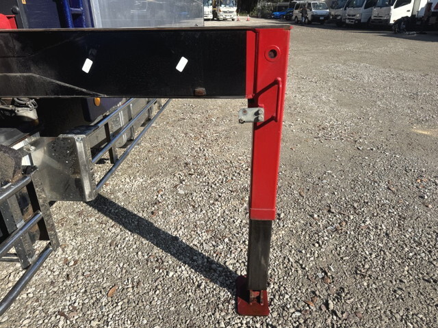 UDトラックスコンドルクレーン4段増トン（6t・8t）[写真20]