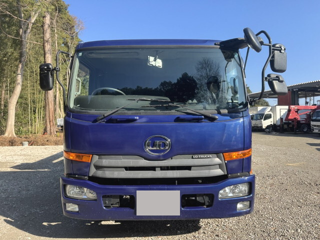 UDトラックスコンドルクレーン4段増トン（6t・8t）[写真05]