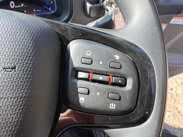 三菱ふそうキャンターアルミウイング小型（2t・3t）[写真22]