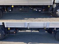 三菱ふそうキャンターアルミバン小型（2t・3t）[写真18]