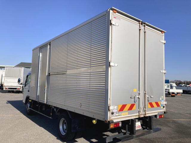 三菱ふそうキャンターアルミバン小型（2t・3t）[写真04]