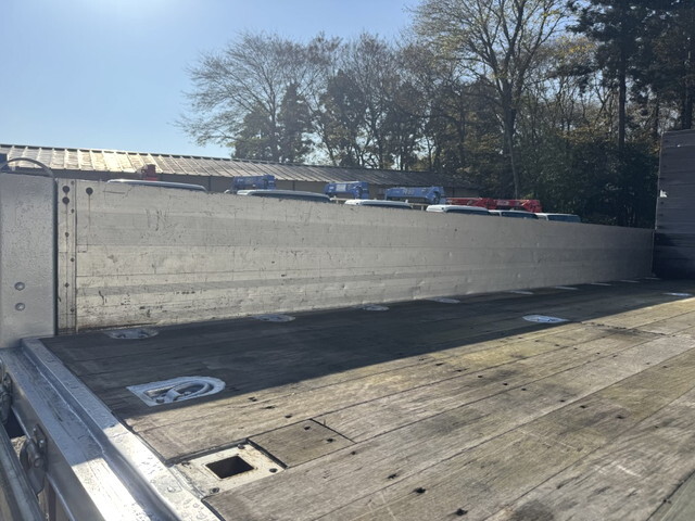 日野レンジャークレーン4段中型（4t）[写真13]