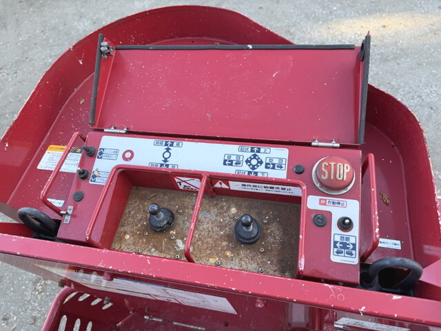 いすゞエルフ高所作業車小型（2t・3t）[写真11]