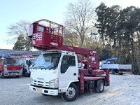 いすゞエルフ高所作業車小型（2t・3t）[写真01]