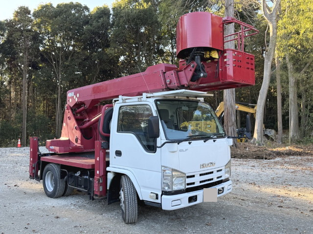いすゞエルフ高所作業車小型（2t・3t）[写真03]