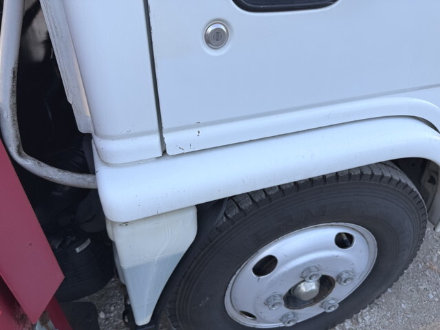 いすゞエルフ高所作業車小型（2t・3t）[写真35]