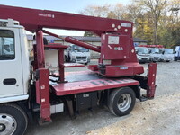 いすゞエルフ高所作業車小型（2t・3t）[写真08]