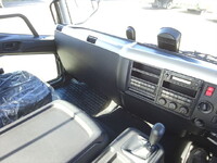 三菱ふそうファイター平ボディ中型（4t）[写真18]