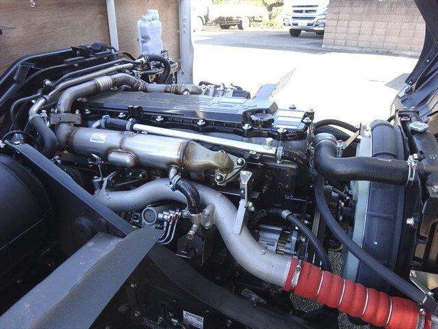 三菱ふそうファイター平ボディ中型（4t）[写真21]