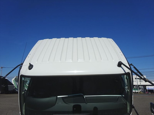 三菱ふそうファイター平ボディ中型（4t）[写真22]