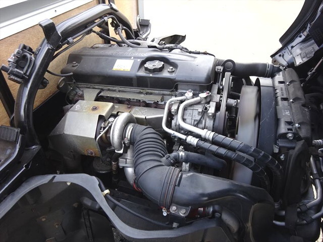 三菱ふそうキャンター平ボディ小型（2t・3t）[写真25]