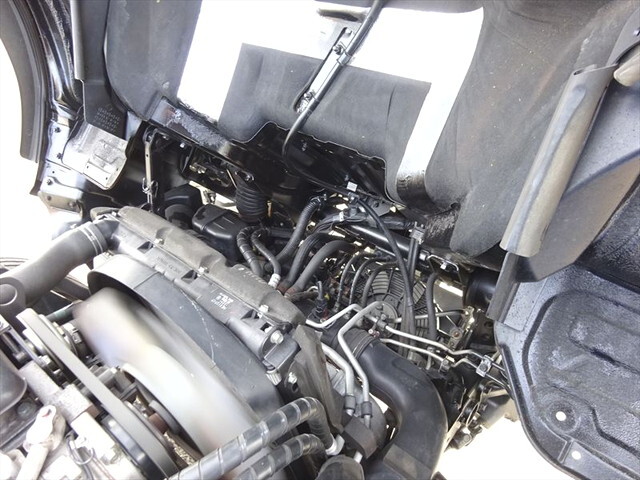 三菱ふそうキャンター平ボディ小型（2t・3t）[写真28]