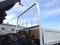 三菱ふそうキャンター平ボディ小型（2t・3t）[写真30]