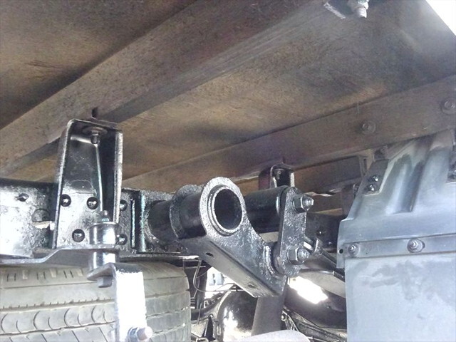 三菱ふそうキャンター平ボディ小型（2t・3t）[写真09]