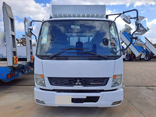 三菱ふそうファイターコンテナ専用車中型（4t）[写真10]