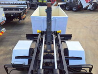 三菱ふそうファイターコンテナ専用車中型（4t）[写真15]