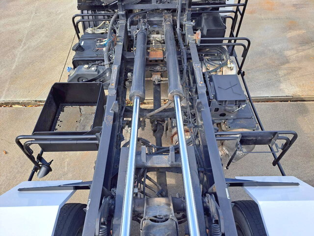 三菱ふそうファイターコンテナ専用車中型（4t）[写真16]