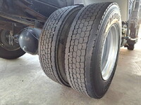 三菱ふそうファイターコンテナ専用車中型（4t）[写真25]