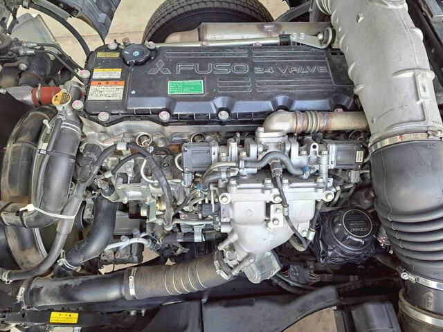 三菱ふそうファイターコンテナ専用車中型（4t）[写真27]