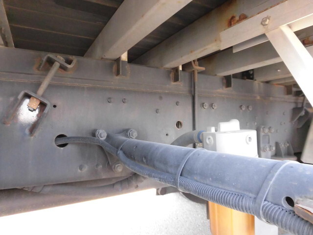 三菱ふそうスーパーグレートアルミブロック大型（10t）[写真16]