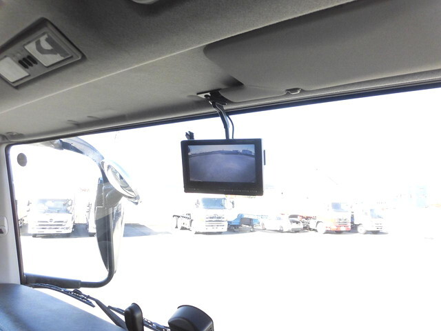 三菱ふそうスーパーグレートアルミブロック大型（10t）[写真22]