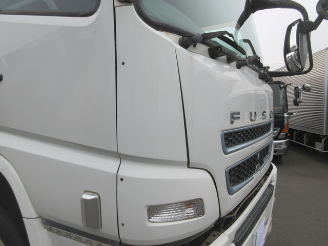 三菱ふそうスーパーグレートダンプ大型（10t）[写真24]