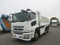 三菱ふそうスーパーグレートダンプ大型（10t）[写真04]