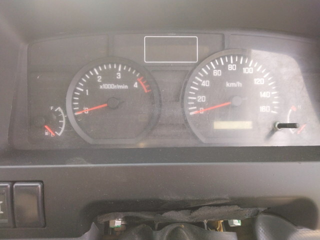 いすゞエルフダンプ小型（2t・3t）[写真32]