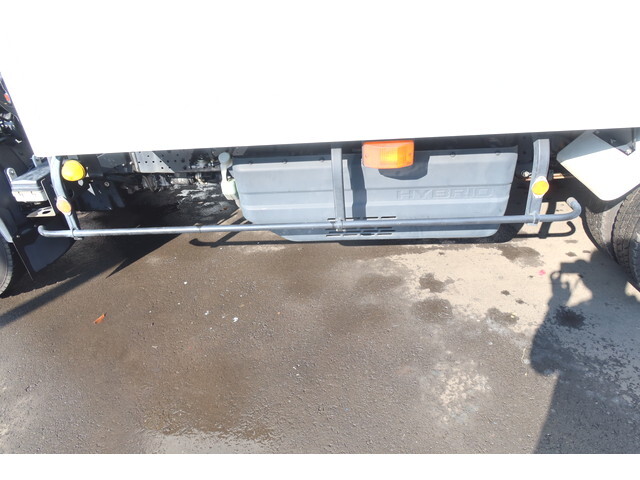 いすゞエルフ冷凍車（冷蔵車）小型（2t・3t）[写真21]