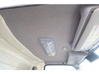 いすゞエルフ冷凍車（冷蔵車）小型（2t・3t）[写真28]