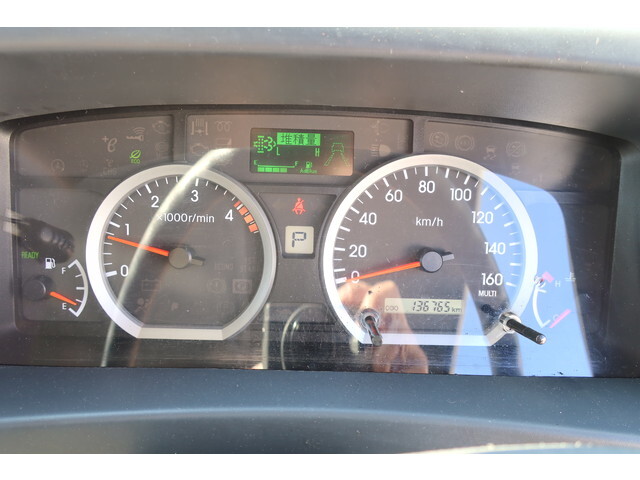 いすゞエルフ冷凍車（冷蔵車）小型（2t・3t）[写真30]