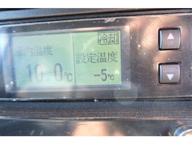 いすゞエルフ冷凍車（冷蔵車）小型（2t・3t）[写真34]