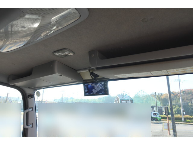 いすゞエルフ冷凍車（冷蔵車）小型（2t・3t）[写真36]