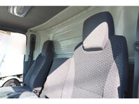 いすゞエルフ冷凍車（冷蔵車）小型（2t・3t）[写真39]